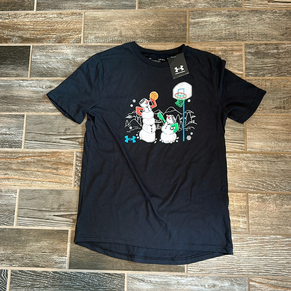Under Armour boy’s holiday basketball t-shirt